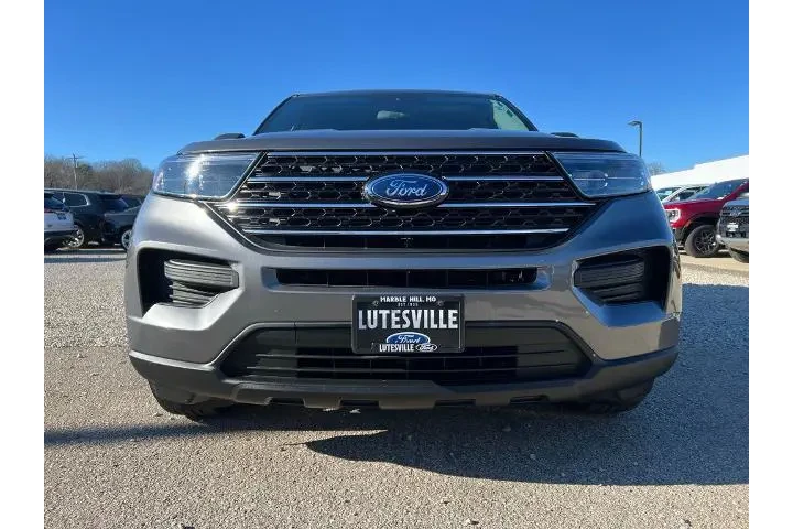 $21900 : Ford Explorer 2021 AWD XLT 4 image 3