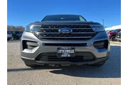 $21900 : Ford Explorer 2021 AWD XLT 4 thumbnail