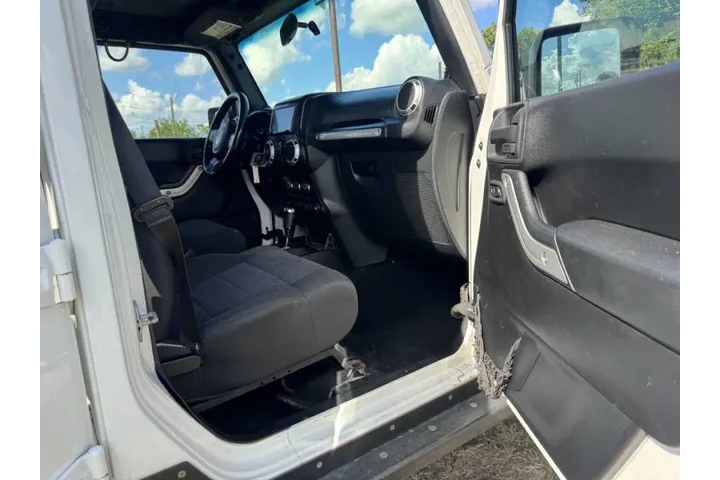 $19995 : 2012 Wrangler Unlimited image 10