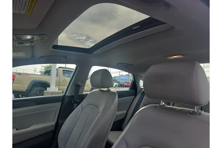 $10991 : Hyundai SONATA 2018 SEL+ 4dr image 10