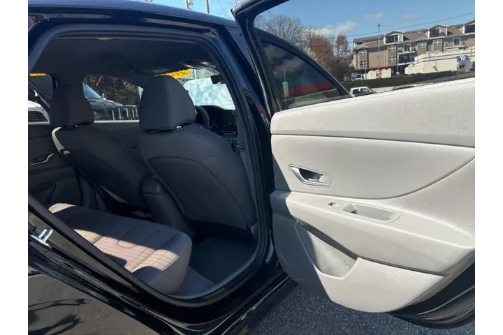 $18499 : 2021 Elantra SE image 10