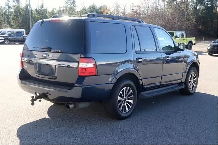 $10820 : Ford Expedition 2016 4x2 XLT image 7