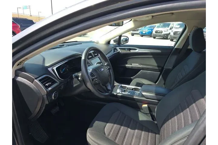 $19500 : Ford Fusion 2020 SE 4dr Seda image 10