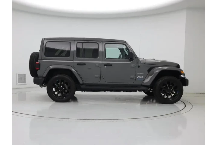 $32998 : Jeep Wrangler 2023 4x4 Sahar image 7