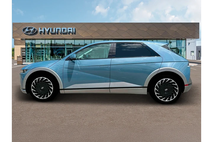 $30595 : Hyundai IONIQ 5 2024 AWD Lim image 3