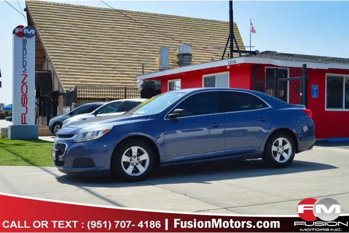 $9495 : Used 2015 Malibu 4dr Sdn LS w image 1
