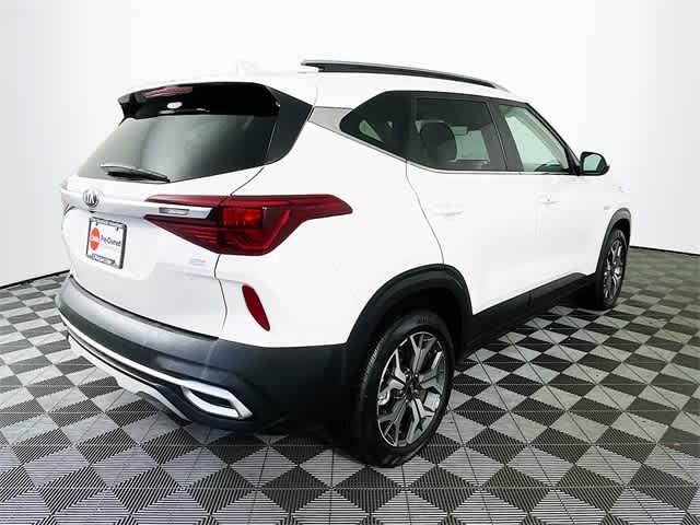 $21900 : PRE-OWNED 2021 KIA SELTOS EX image 10