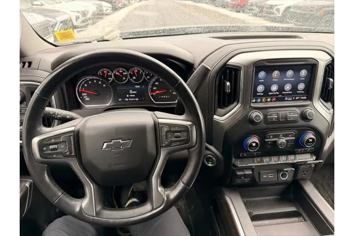 $31500 : Chevrolet Silverado 1500 202 image 10