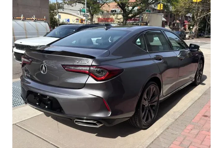 $27777 : Acura TLX 2022 4dr Sedan w/A image 4