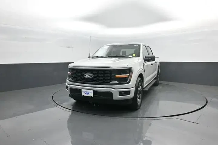 $38287 : Ford F-150 2024 4x2 STX 4dr image 3