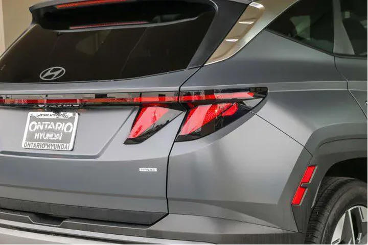 $26288 : Hyundai TUCSON 2025 AWD SEL image 9