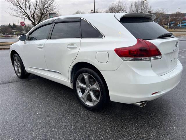 $11500 : 2013 Venza XLE image 7