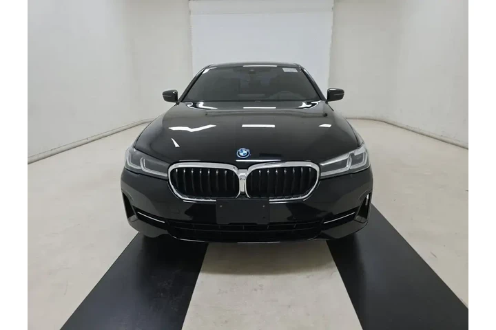 $28990 : BMW 5 Series 2022 530i 4dr S image 2