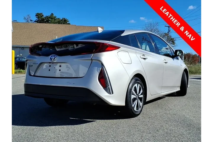 $20999 : Toyota Prius Prime 2019 Plus image 3