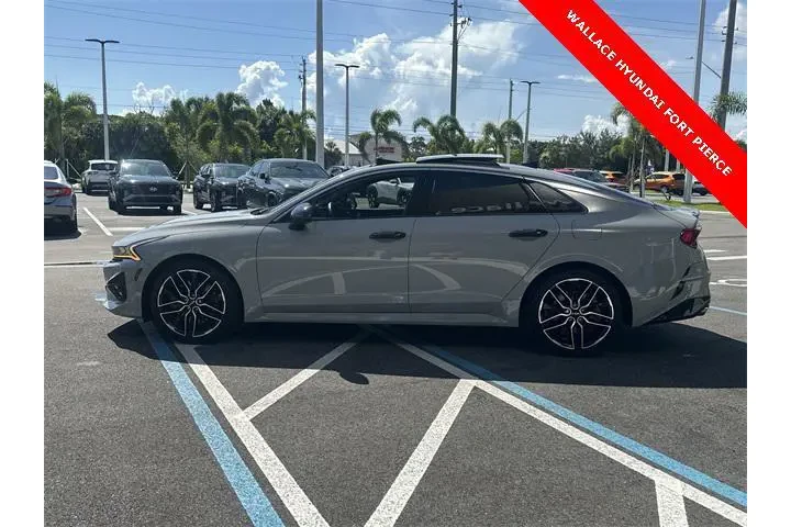 $28985 : Kia K5 2024 GT 4dr Sedan image 9