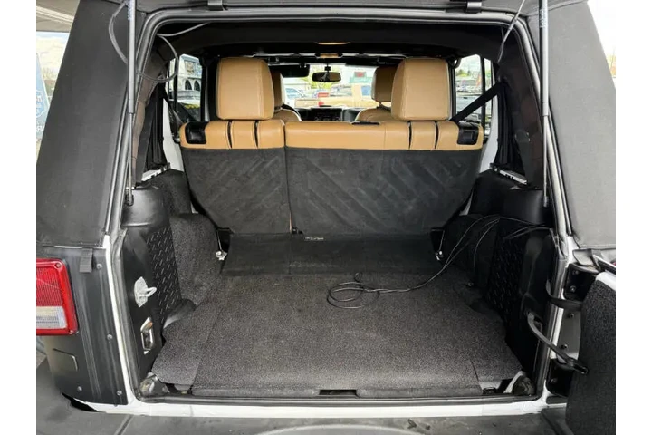 $13950 : 2013 Wrangler Unlimited Sport image 7