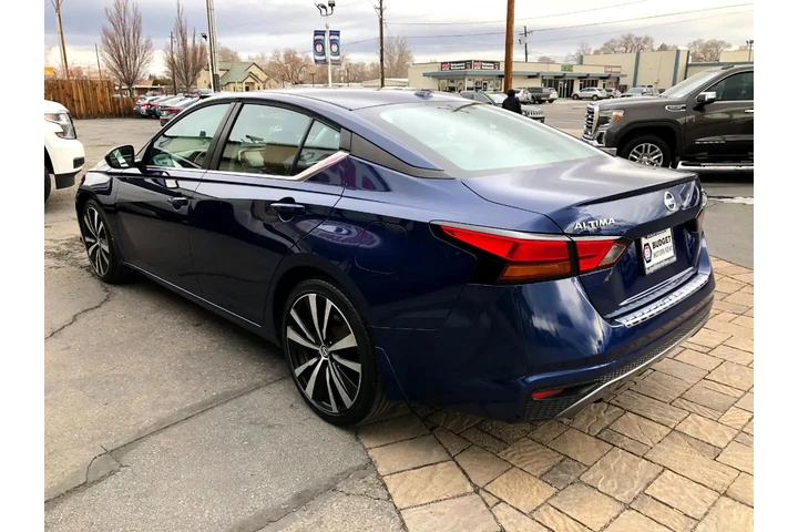 $16990 : 2019 Altima 2.5 SR image 4