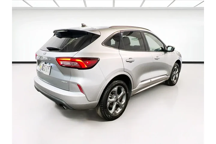 $18480 : Ford Escape 2024 AWD ST-Line image 5