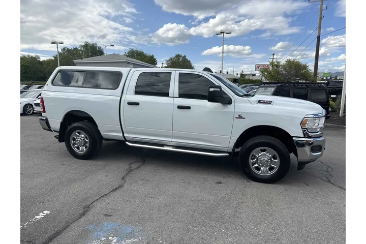 $57495 : 2024 3500 Tradesman image 6