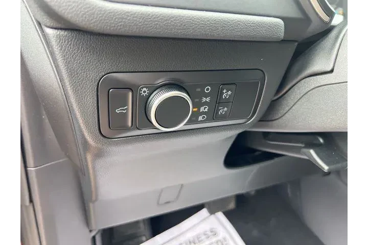 $20702 : Ford Escape 2022 AWD SE 4dr image 8