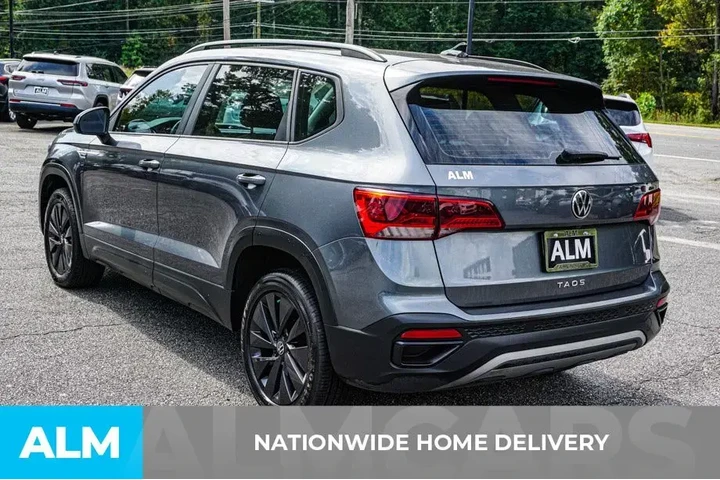 $17920 : Volkswagen Taos 2024 S 4dr S image 5