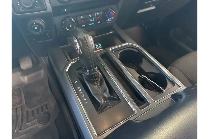 $23500 : Ford F-150 2016 4x4 XLT 4dr image 9