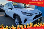 2020 RAV4 Hybrid LE en Modesto