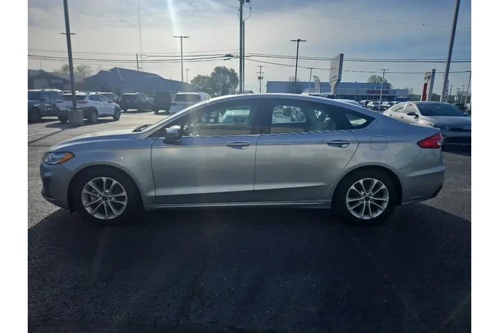 $16178 : Ford Fusion 2020 SE 4dr Seda image 5