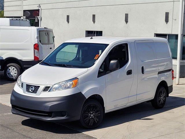 $19888 : 2015 NV200 image 4