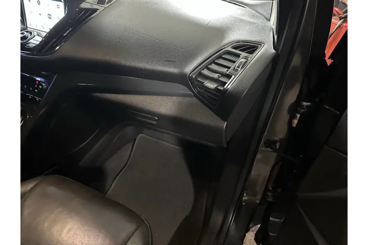 $7999 : 2016 Escape Titanium image 7