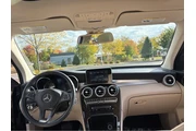 $25000 : 2019 GLC 300 thumbnail