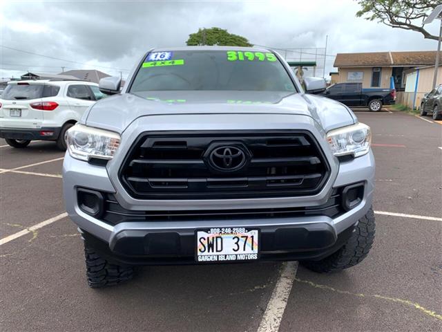 $31995 : 2016 Tacoma image 4