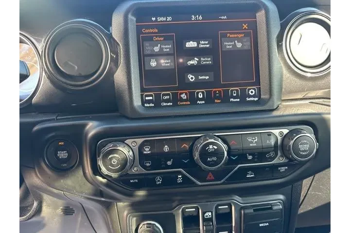 Jeep Wrangler Unlimited 2021 image 8