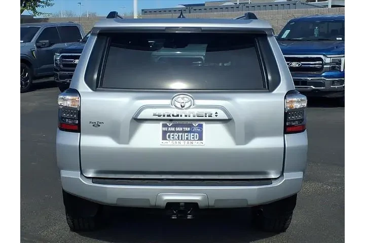 $38227 : Toyota 4Runner 2024 4x4 SR5 image 5