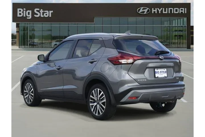 $19988 : Nissan Kicks 2023 SV 4dr Cro image 3