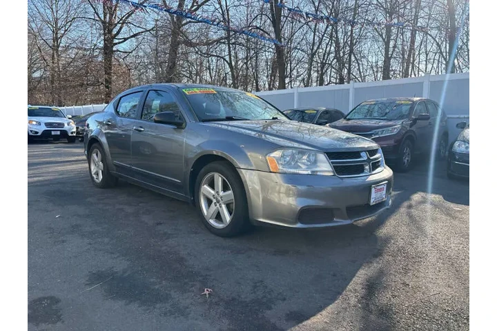 $5999 : 2013 Avenger SE image 2