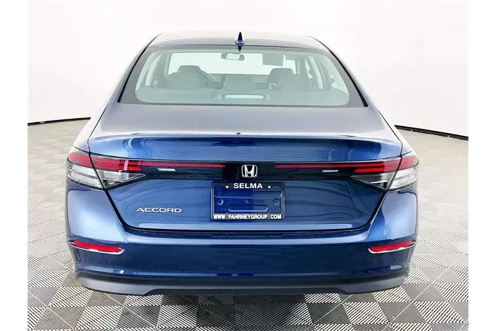$25600 : Honda Accord 2024 EX 4dr Sed image 6