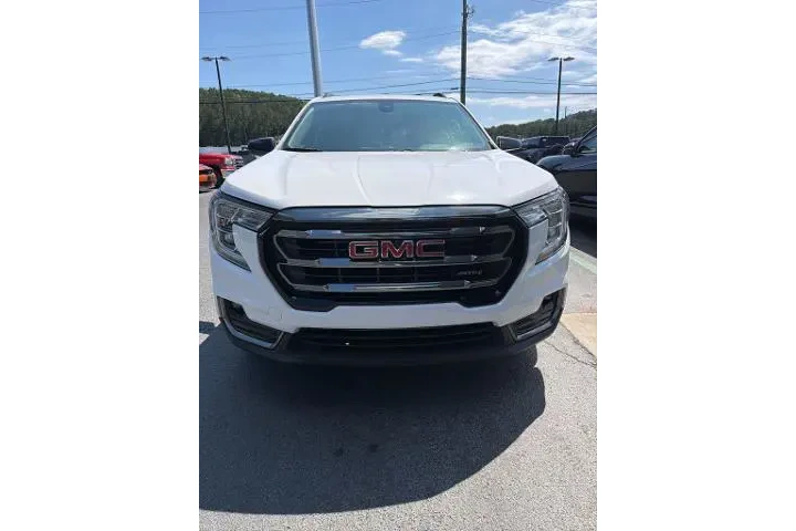 $25177 : GMC Terrain 2023 AWD AT4 4dr image 5