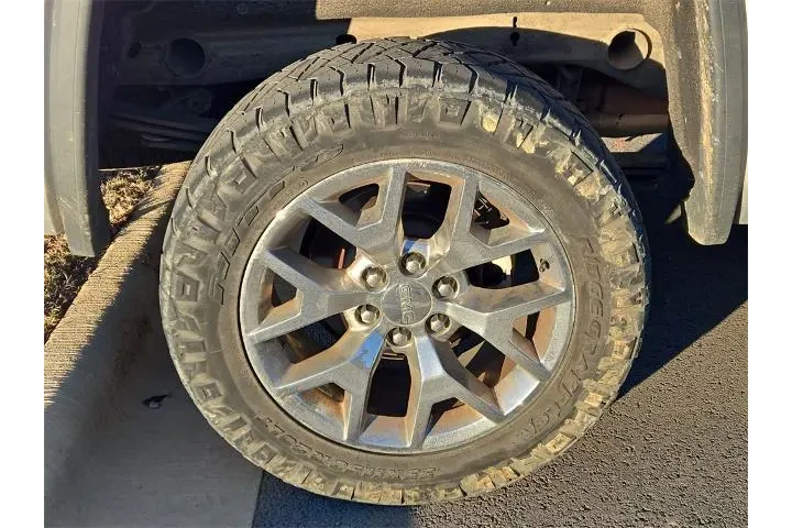 $17500 : GMC Sierra 1500 2014 4x4 SLT image 5