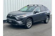 Toyota RAV4 2022 XLE Premium en Bakersfield