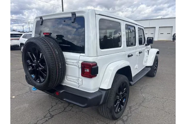 $31890 : Jeep Wrangler Unlimited 2022 image 5