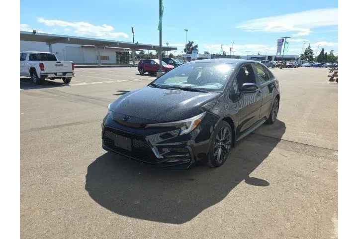 $29900 : Toyota Corolla 2026 SE 4dr S image 3