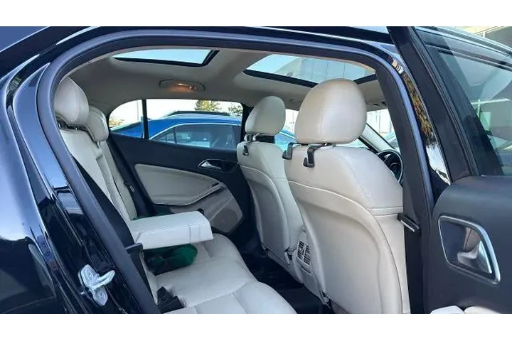 $9999 : Mercedes-Benz GLA 2015 AWD G image 3