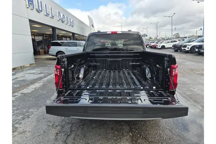 $39998 : Ford F-150 2025 4x4 XL 4dr S image 7