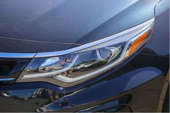 $15992 : Kia Optima Plug-In Hybrid 20 image 8