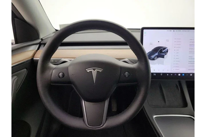 $34998 : Tesla Model Y 2024 Long Rang image 10