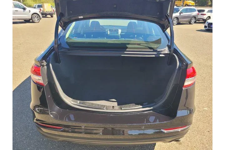 $13967 : Ford Fusion 2020 SE 4dr Seda image 8