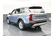 $22300 : Kia Telluride 2022 LX 4dr SU thumbnail
