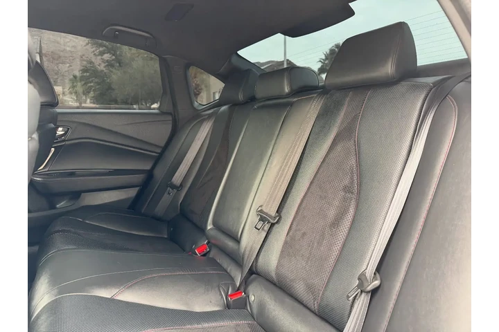 $5000 : Car for sale image 9
