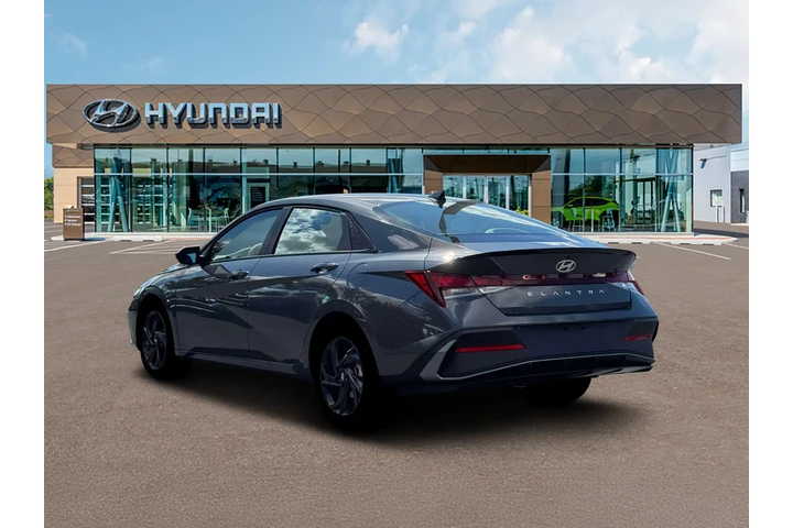 $22354 : Hyundai ELANTRA 2026 SEL Spo image 5